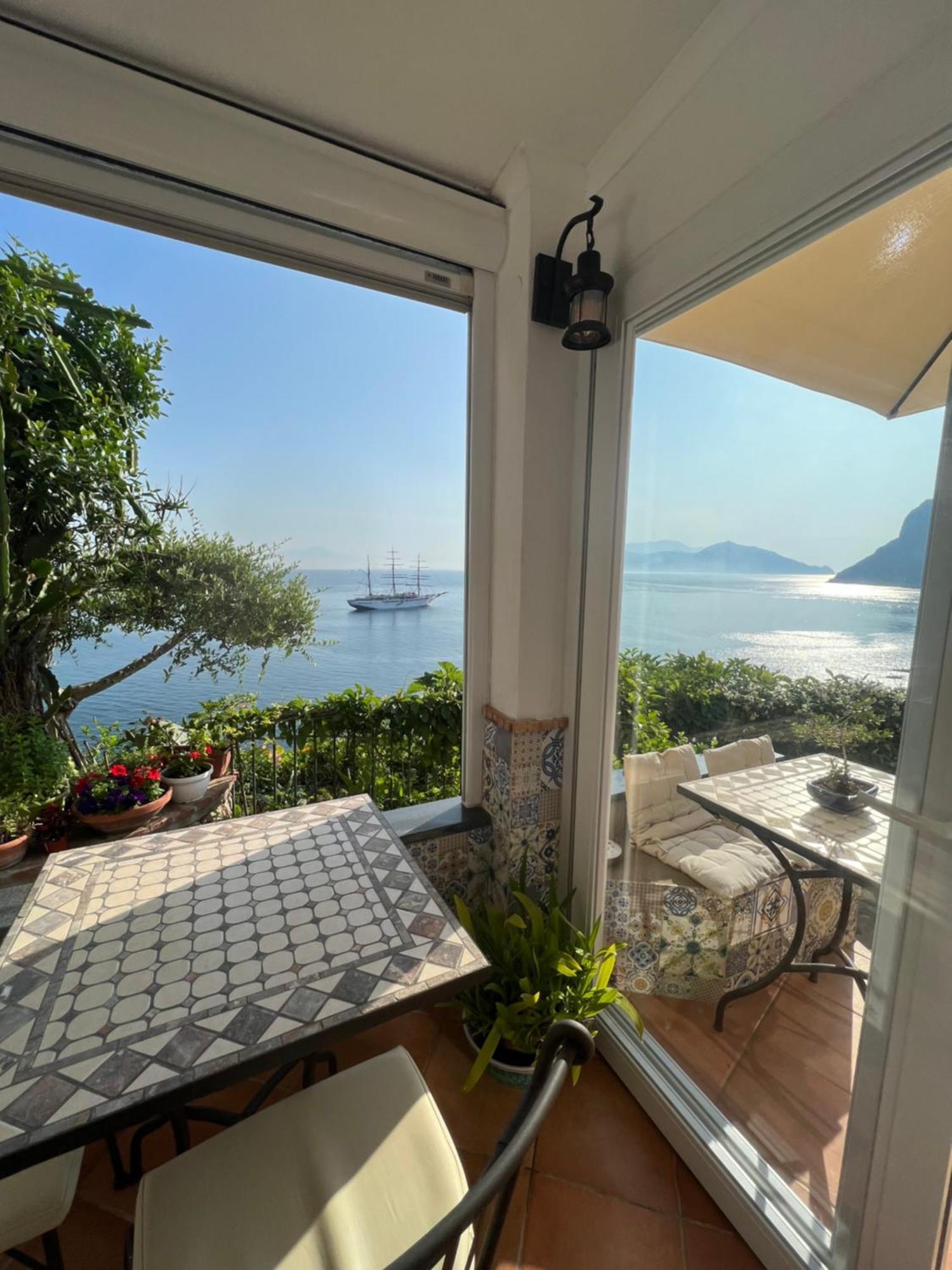 Bed & Breakfast La Terrazza Sul Mare